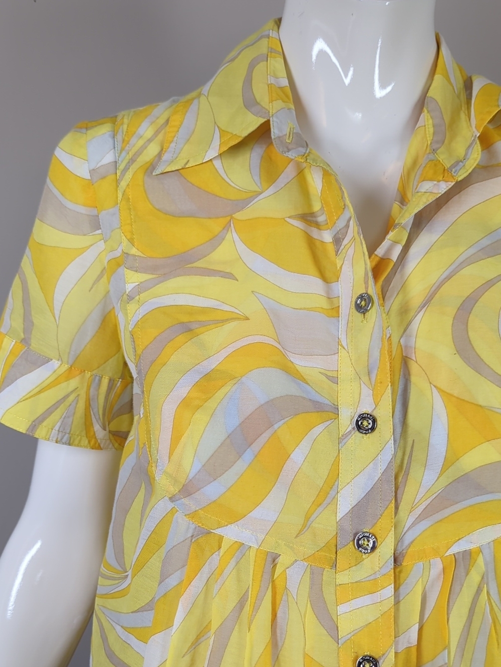 Women's Yellow Swirl Short-Sleeve Button Front Top Michael Kors Sheer Xs - Picture 4 of 9